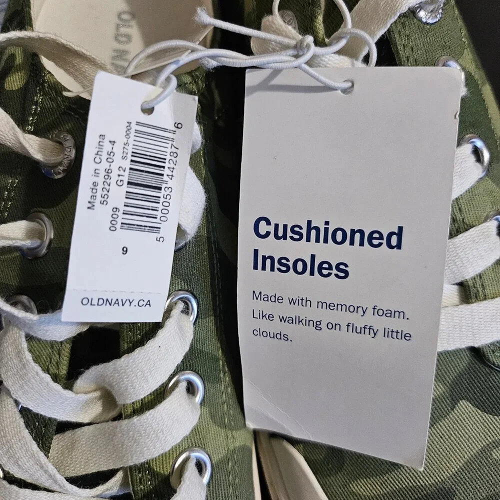 Old Navy Women's Green Camo Lace Up Sneakers - Size 9 - Picture 8 of 9